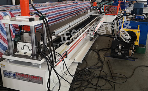 大型钢板仓立柱设备